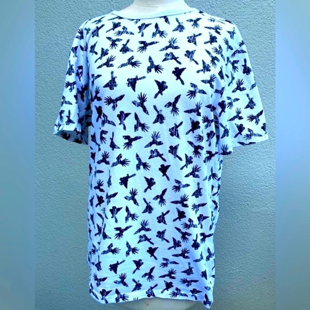 90’s Only & Sons 100% Cotton short sleeve Womrn’s T-Shirt size large